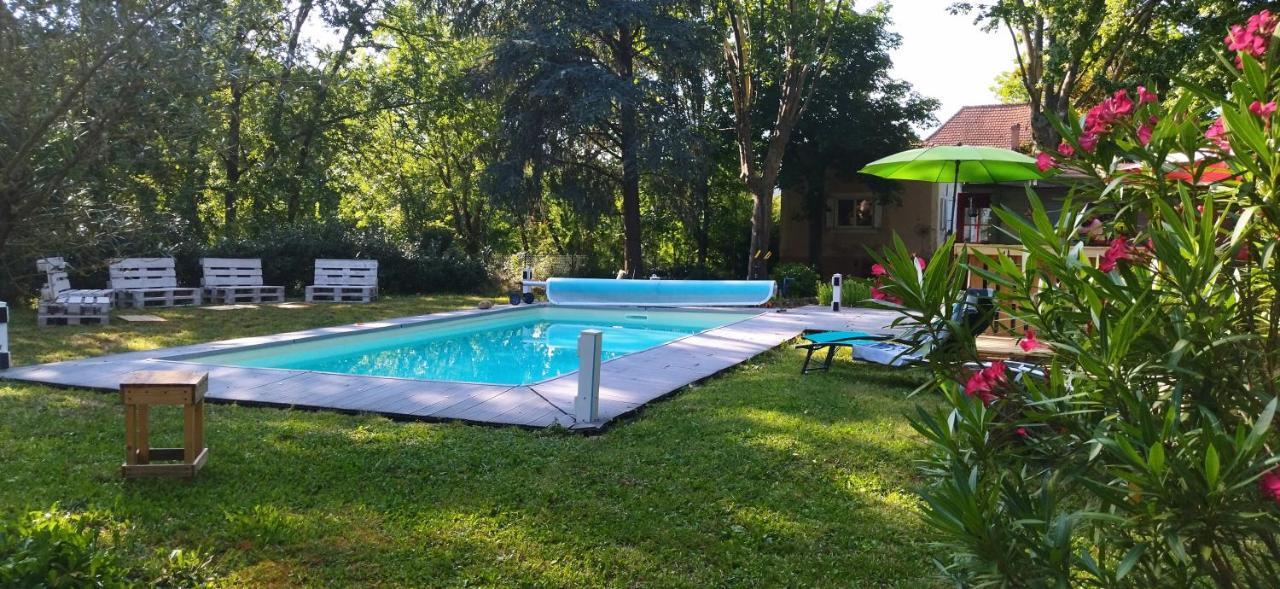 Au Bois De La Grave Otel Luzech Dış mekan fotoğraf